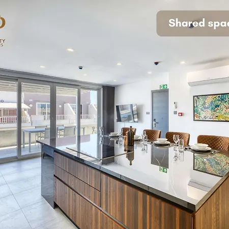 Urban 19 Residences The Signature Gasthof