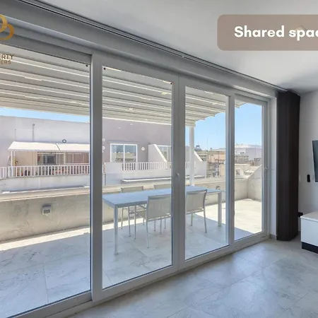 Urban 19 Residences The Signature * Birkirkara