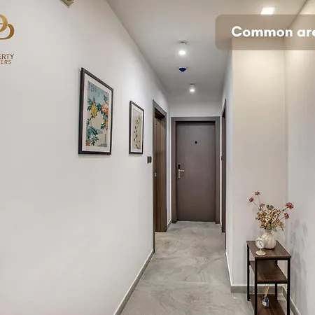 Urban 19 Residences The Signature *