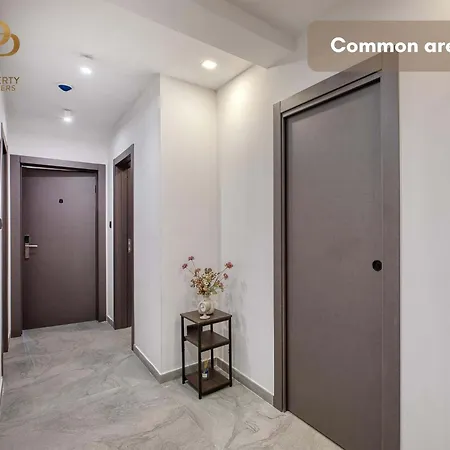 Urban 19 Residences The Signature Gasthof *